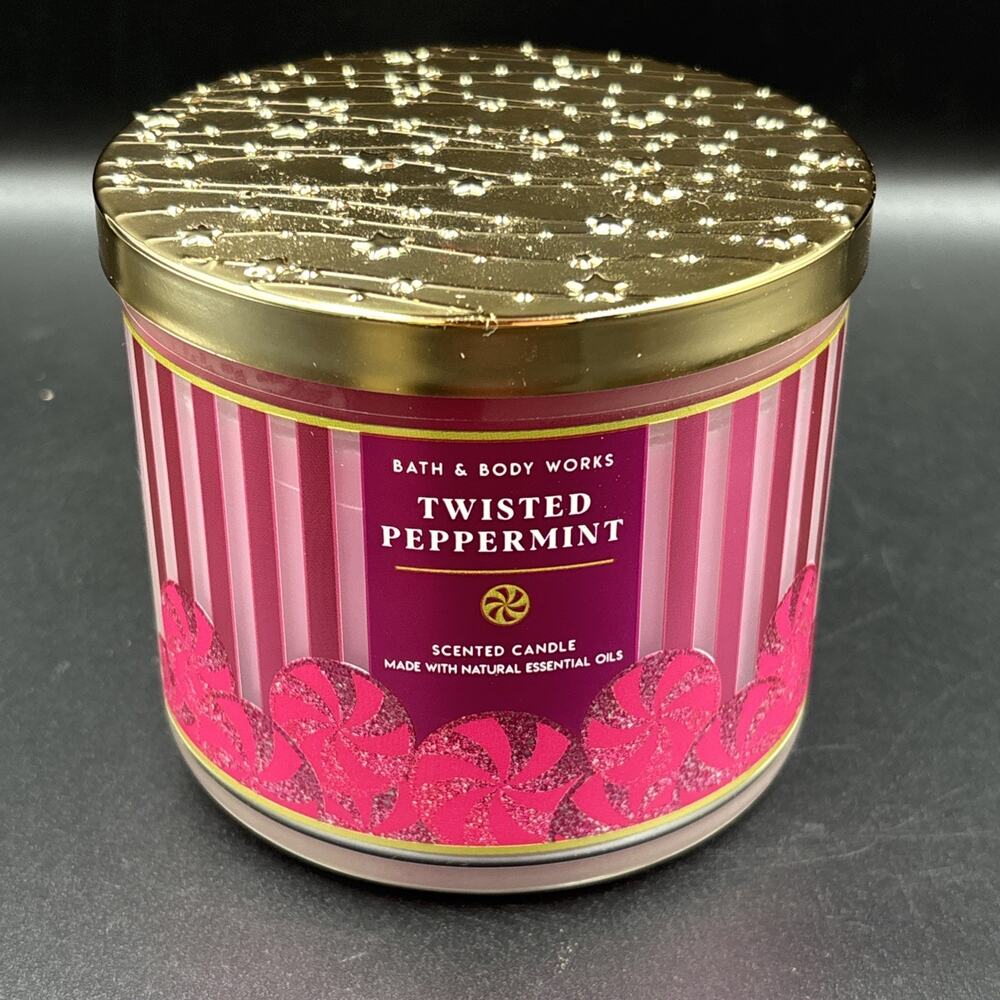 Bath & Body Works Candle TWISTED PEPPERMINT 3 Wick Brand New